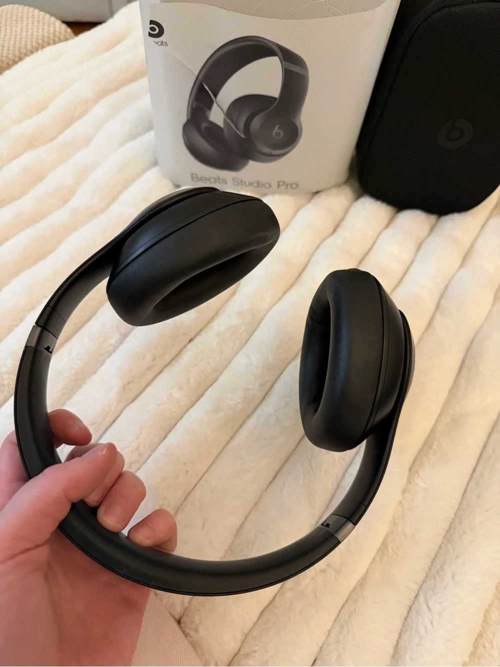 Beats Studio Pro Wireless Headphones - Black